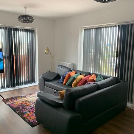 Lakeside 2 Bed Luxury Apartment No Parties No Events Early Check-In Late Check- Out Allowed West Thurrock Exteriér fotografie