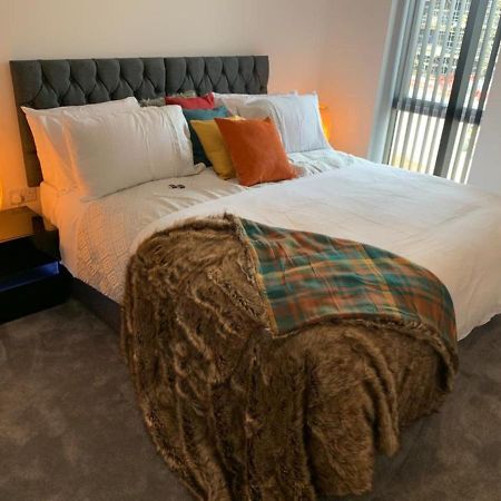 Lakeside 2 Bed Luxury Apartment No Parties No Events Early Check-In Late Check- Out Allowed West Thurrock Exteriér fotografie