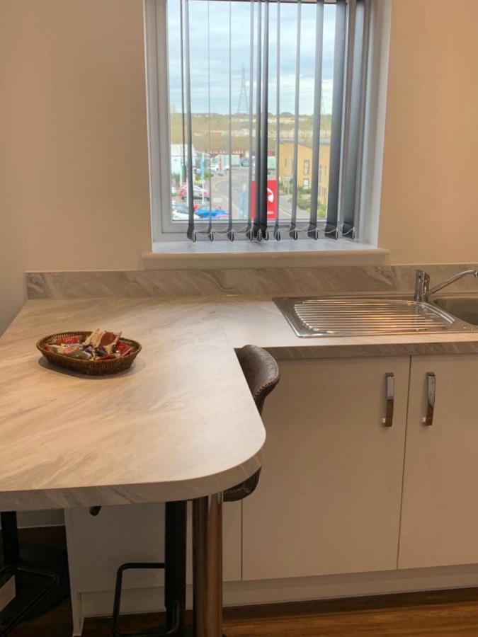 Lakeside 2 Bed Luxury Apartment No Parties No Events Early Check-In Late Check- Out Allowed West Thurrock Exteriér fotografie