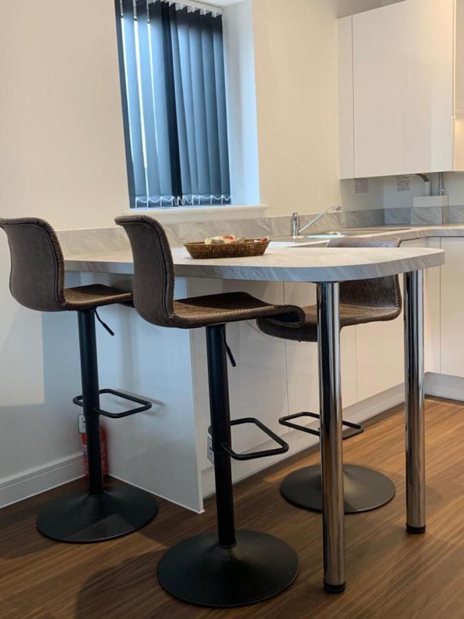 Lakeside 2 Bed Luxury Apartment No Parties No Events Early Check-In Late Check- Out Allowed West Thurrock Exteriér fotografie