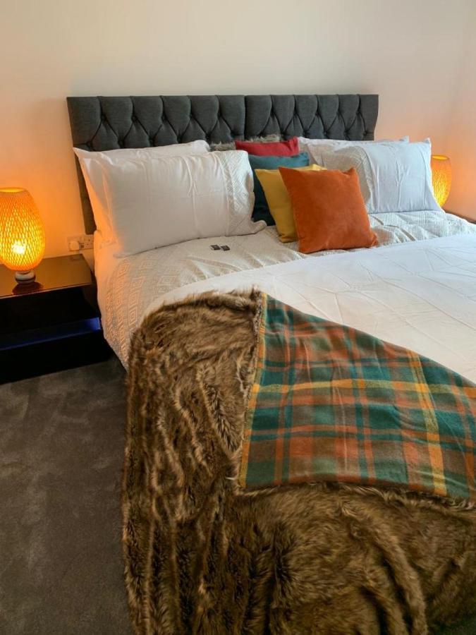 Lakeside 2 Bed Luxury Apartment No Parties No Events Early Check-In Late Check- Out Allowed West Thurrock Exteriér fotografie